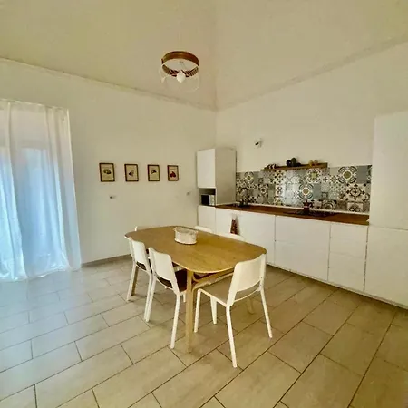 Comfy Center Apartment